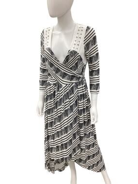 NWT New Romantics Free People Dress Women’s Size L Hi/Low Deep V-Neck Long B&W